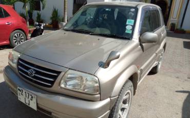 Suzuki Escudo Grand 5 Doors