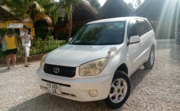 Toyota Grand 5 Doors