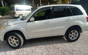 Toyota Grand 5 Doors